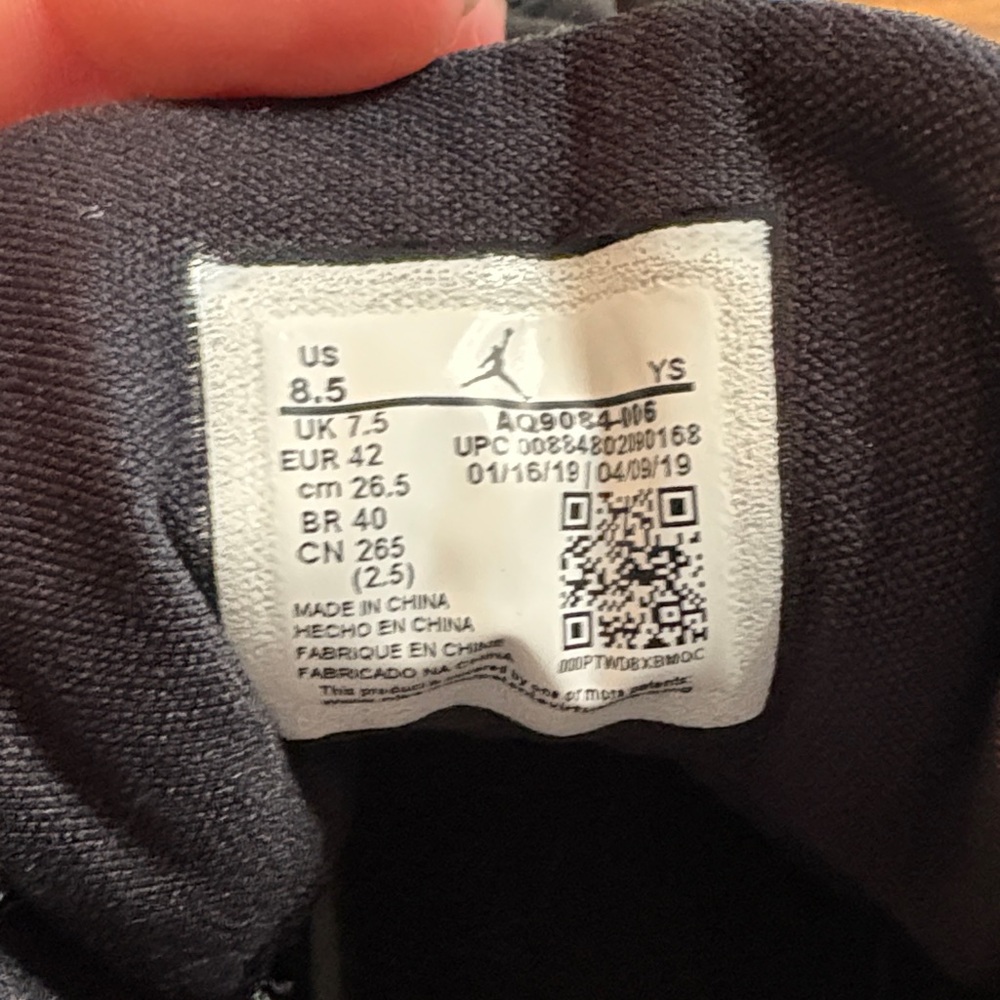 Jordan 6 Rings - Picture 5 of 6